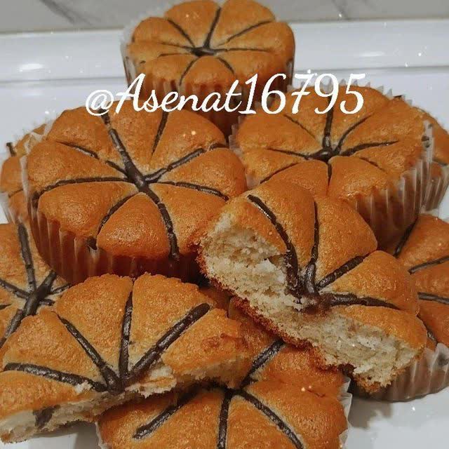 پایه کیک کرم دار